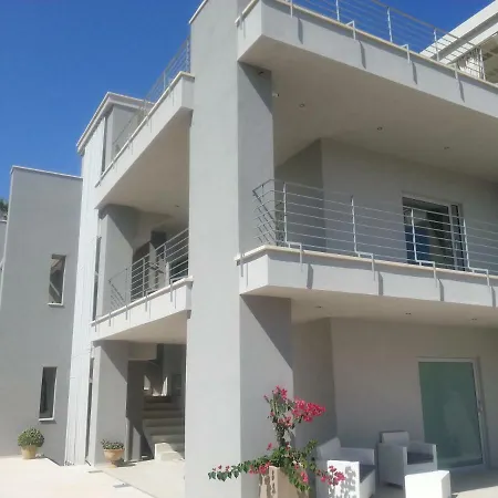 Ca Del Mar 4*