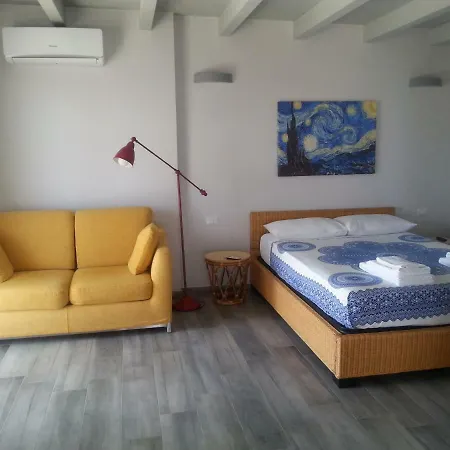 Cà Del Mar Affittacamere 4*